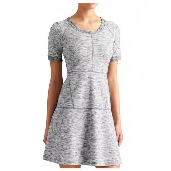Athleta Dresses & Skirts - Athleta Womens Heathered Gray En Route Dress Fit And Flare Size Small